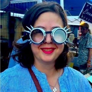 Meet your Posher, Ana